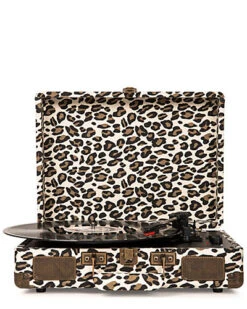 Crosley Cruiser Deluxe Turntable Home